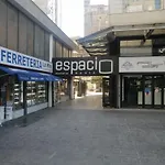 Dos Departamentos En Plazas De Armas
