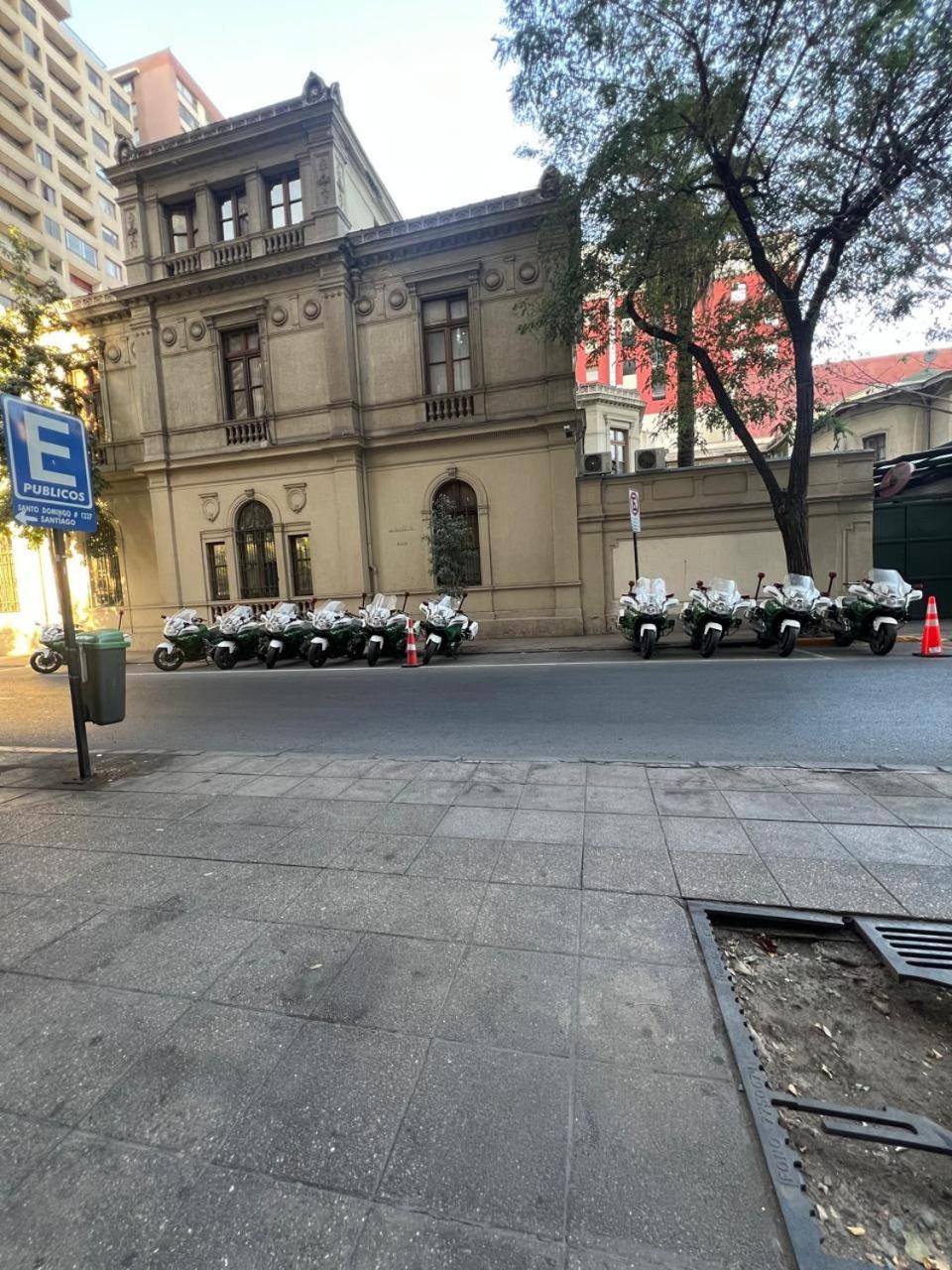 Dos Departamentos En Plazas De Armas Apartamento